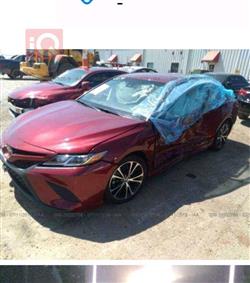 تۆیۆتا کامری